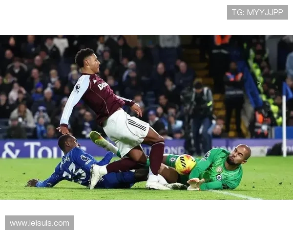 沃特金斯连续进球背后的跑动艺术,维拉射手冲击金靴 沃特金斯连续进球背后的跑动艺术,维拉射手冲击金靴